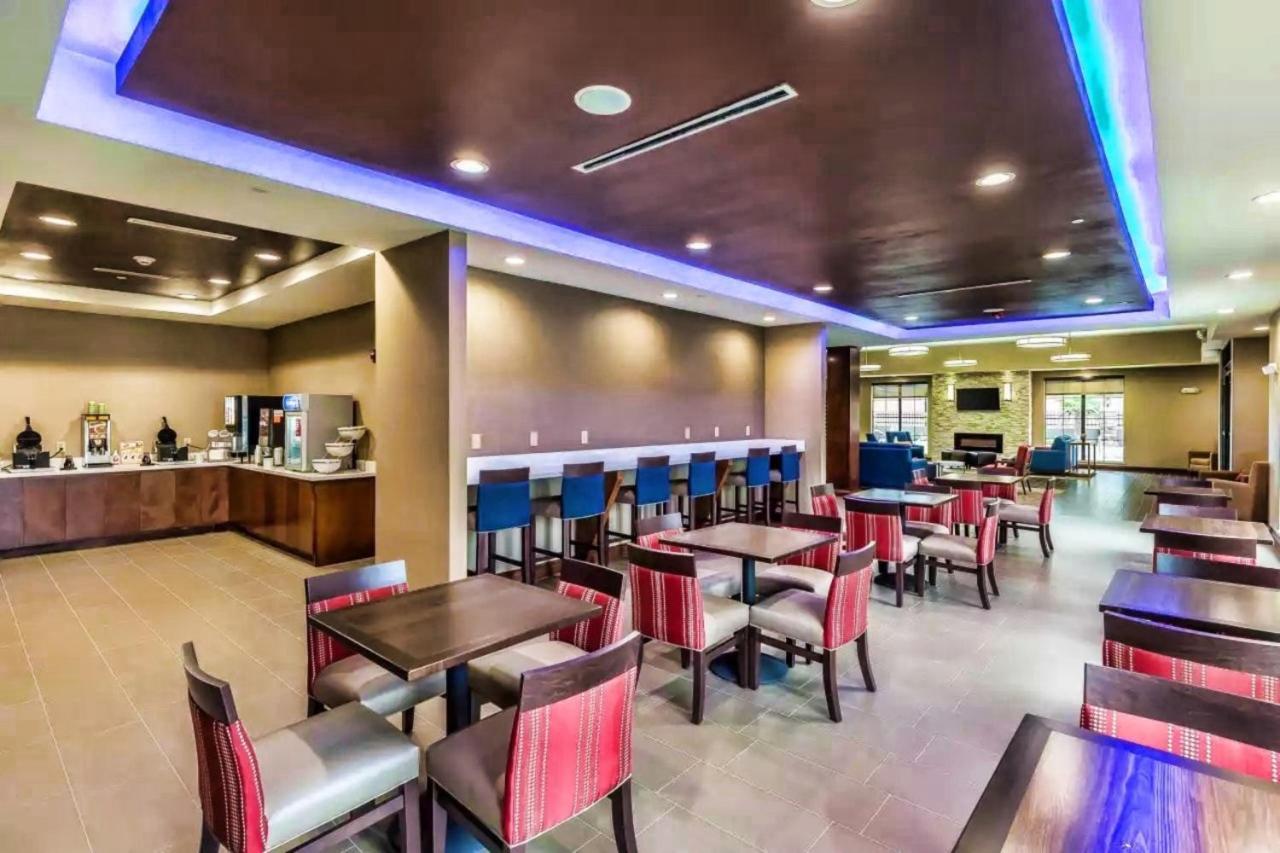Comfort Suites Houston I45 North Aldine Buitenkant foto