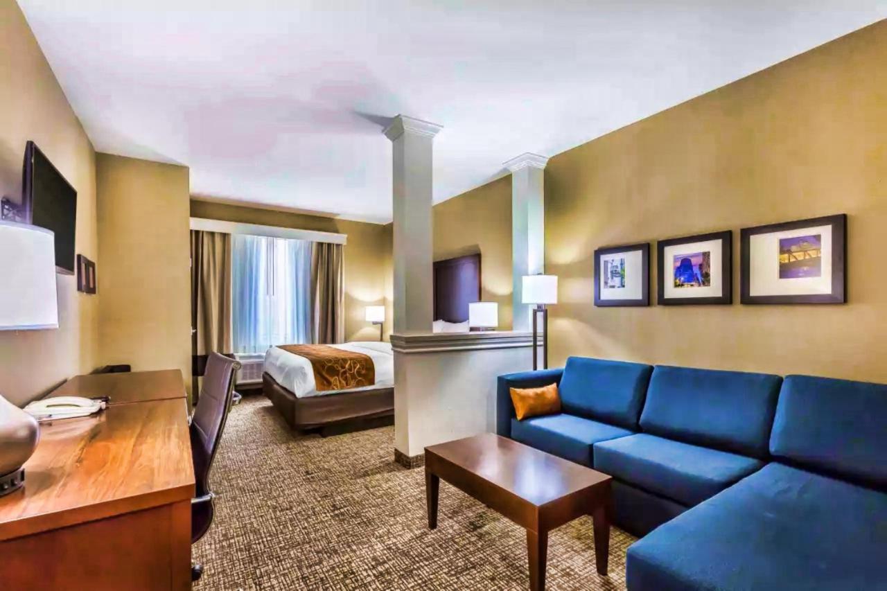 Comfort Suites Houston I45 North Aldine Buitenkant foto